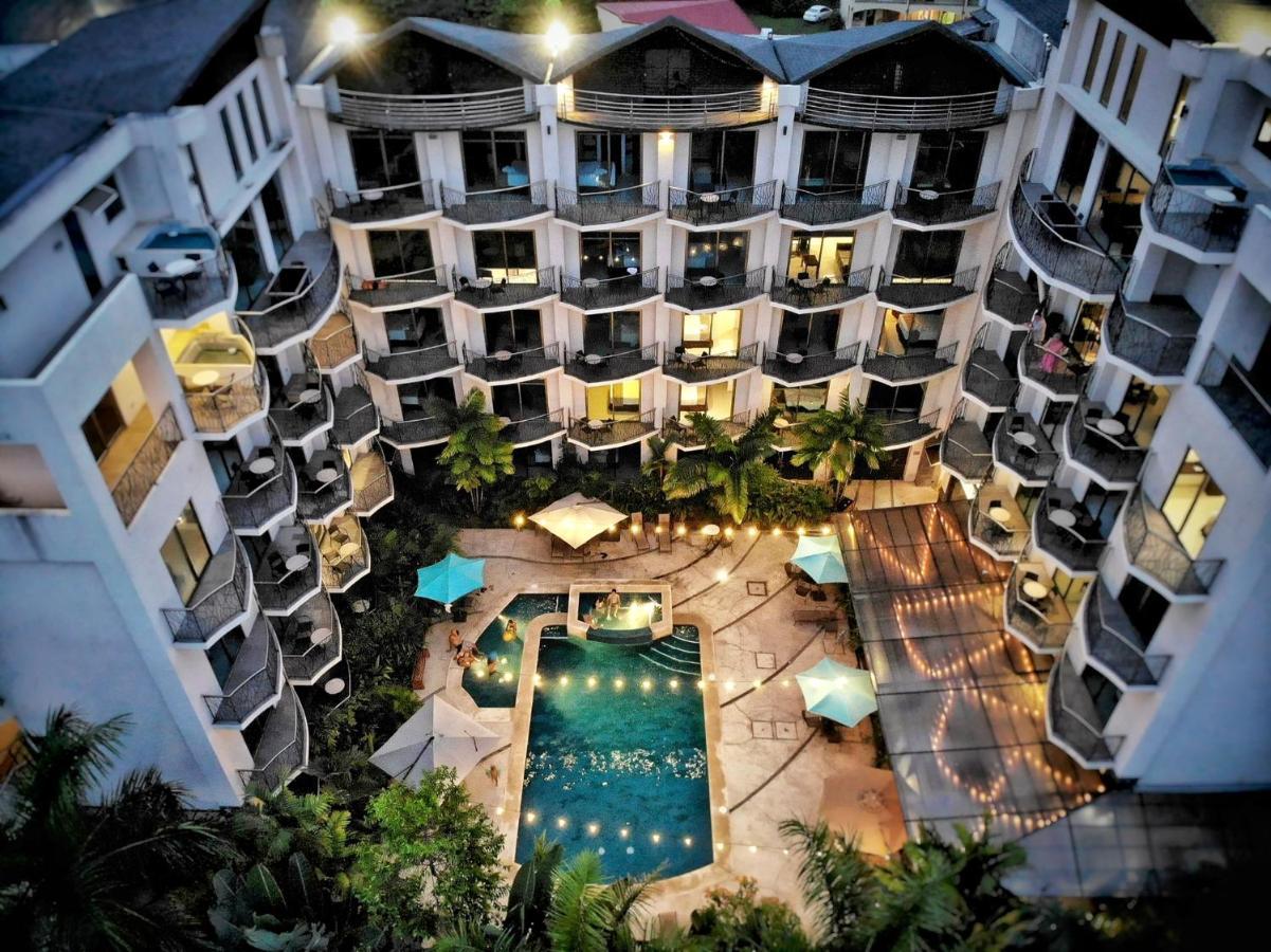 Oceano Boutique Hotel & Bistro Хако Экстерьер фото