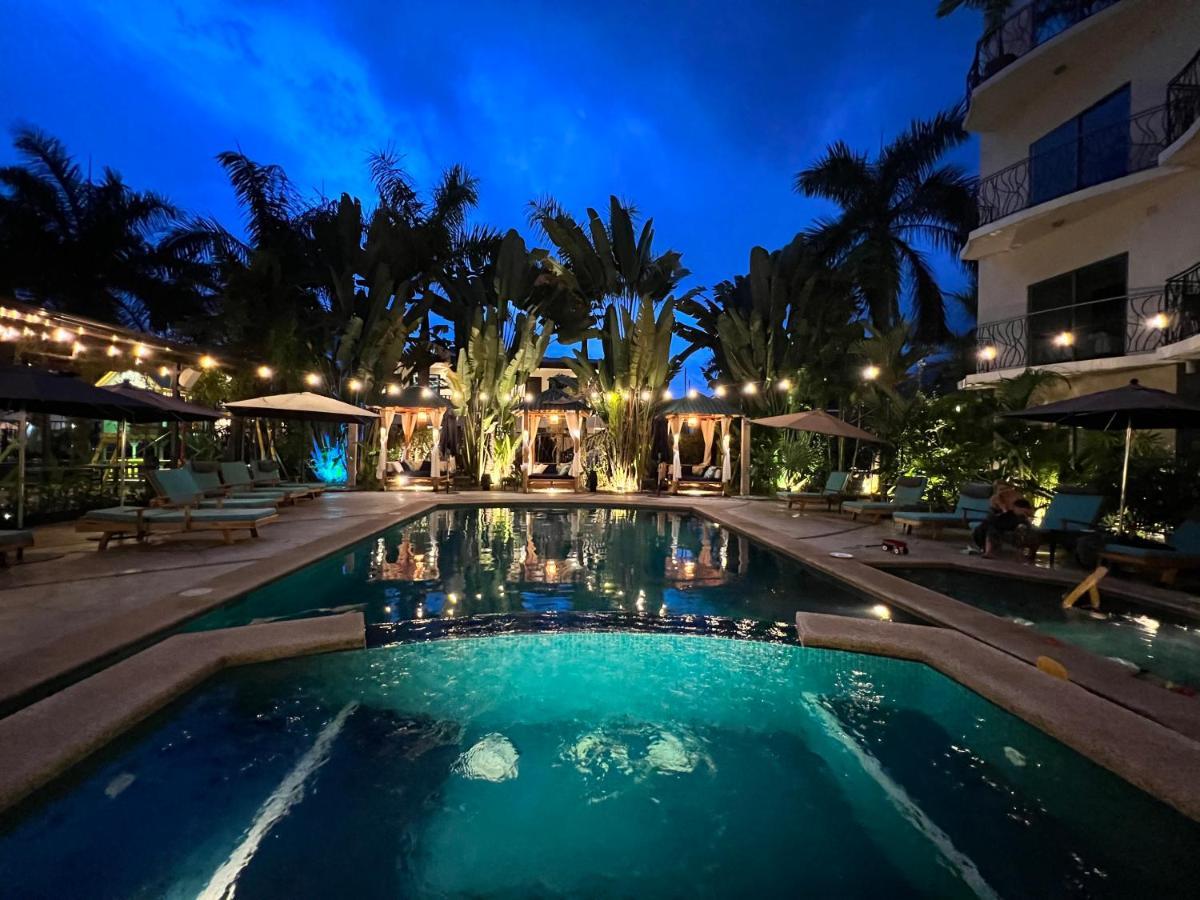 Oceano Boutique Hotel & Bistro Хако Экстерьер фото